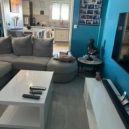 Holiday home Maison De Saint-Ciers-sur-Gironde