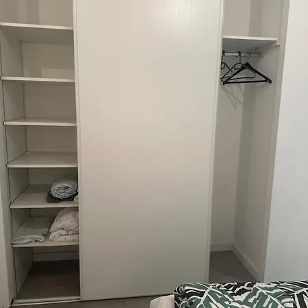 Maison De *